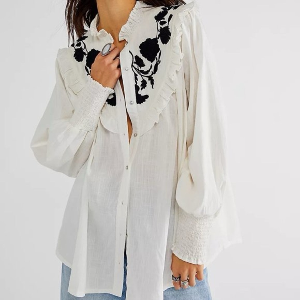 Free People Rose Vines Embroidered tunic in ivory size medium - Picture 7 of 8